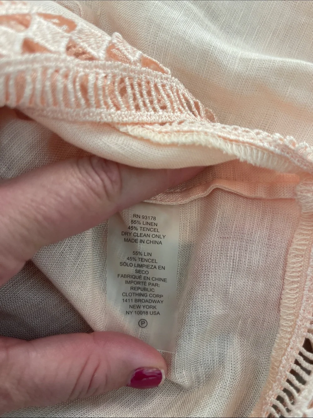 New Elie Tahari Light Pink Cropped Button-Front Shirt with Lace Trim